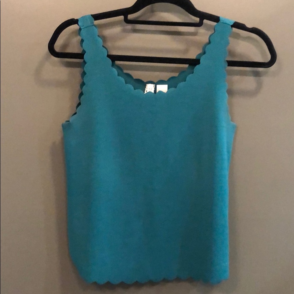 H&M scalloped edge tank top